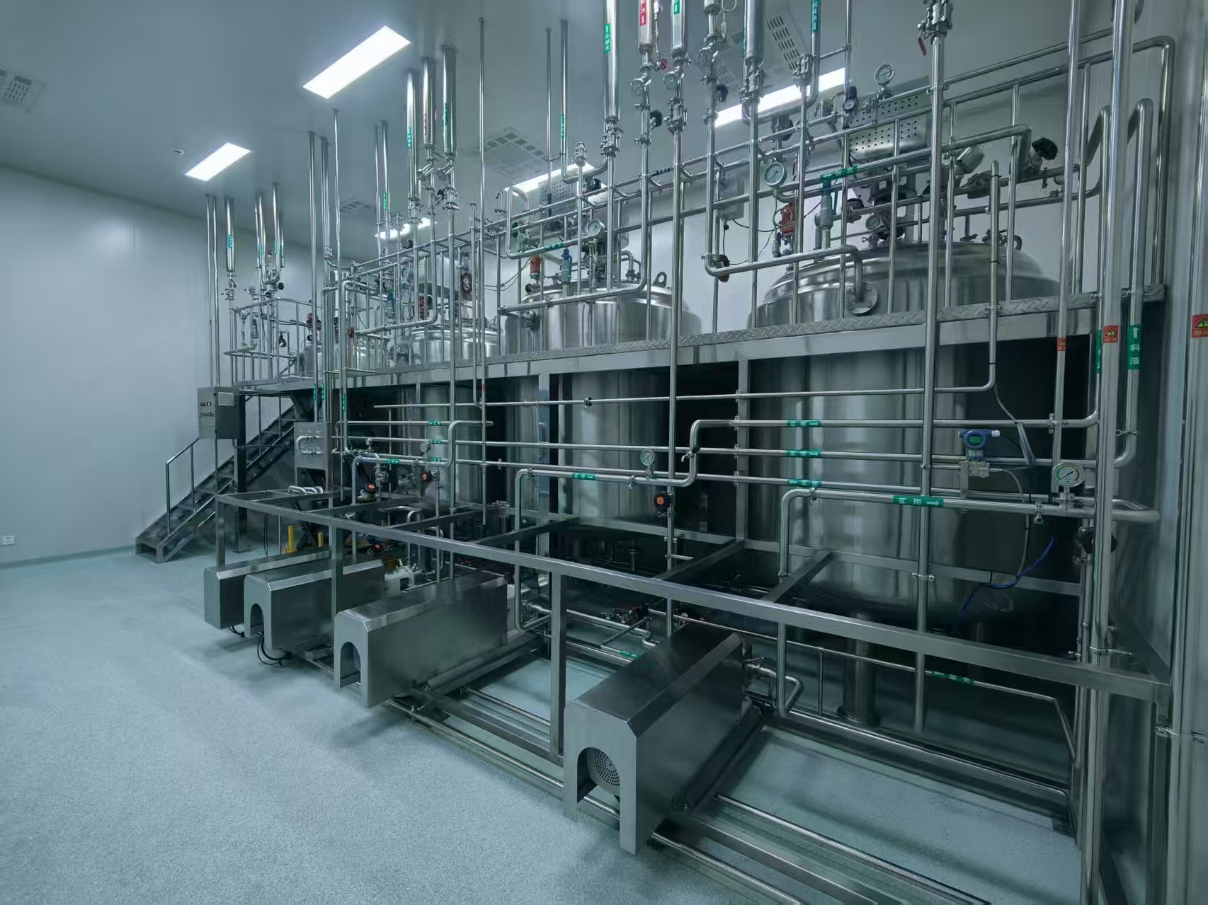 In versatility et impulsum hydrogenii peroxide in modern industria